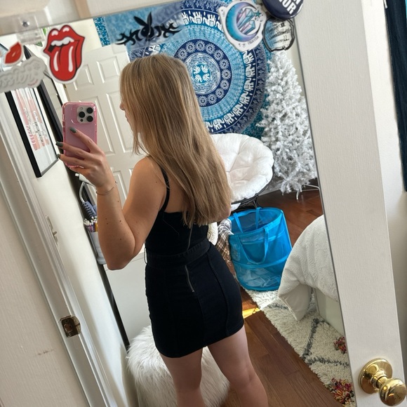 H&M tight “denim” dress - Picture 2 of 6